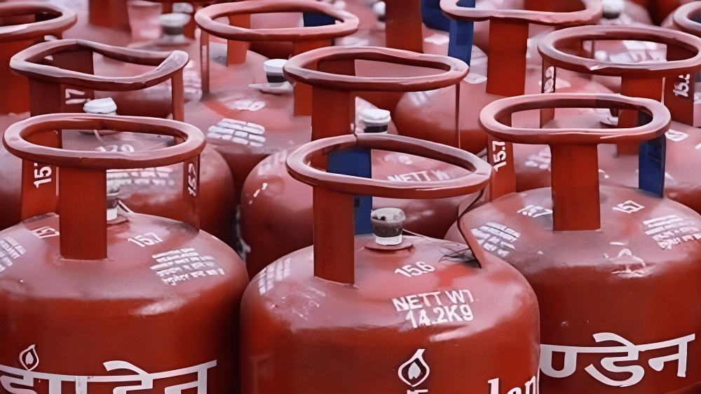 LPG Gas Cylinder: भारत में महंगाई का एक संकेत 2024