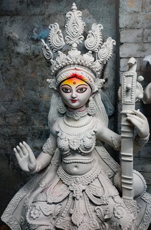 Basant Panchami 2024: विद्या की देवी, मां सरस्वती के आगमन का उत्सव!🌸📅🎶 tak update